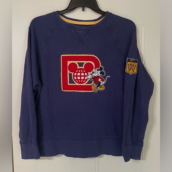 Disney Parks Mickey 1971 Crew Neck Sweater Large Letterman's Patch Retro Cotton - Picture 1 of 8